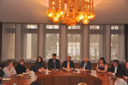Среща на посланика на България с туроператори преди новия зимен туристически сезон